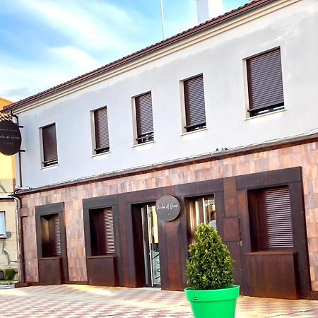 Estudio Puertas Del Orbigo Carrizo de la Ribera Exterior foto